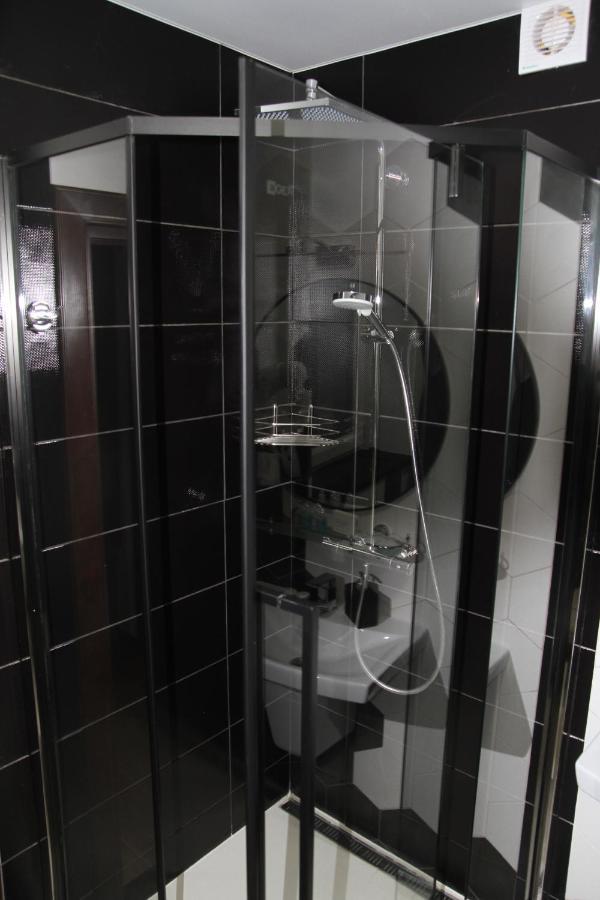 Hotel Купецький Двір à Mizhhirya  Extérieur photo