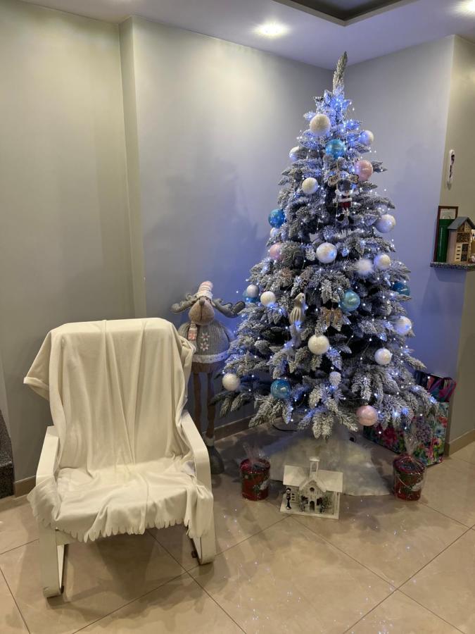 Hotel Купецький Двір à Mizhhirya  Extérieur photo